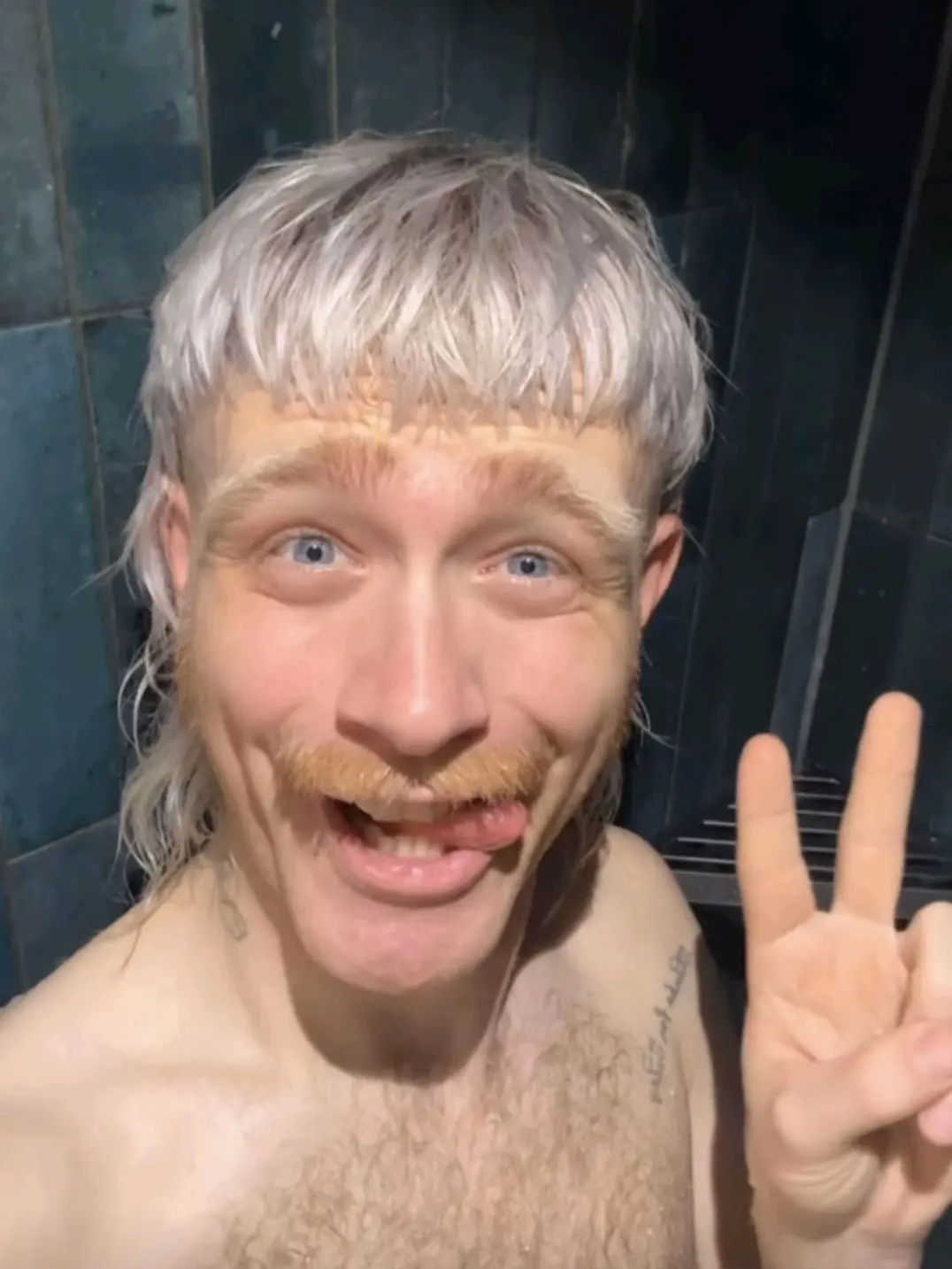 WaryDiary5727의 Vampire Joost