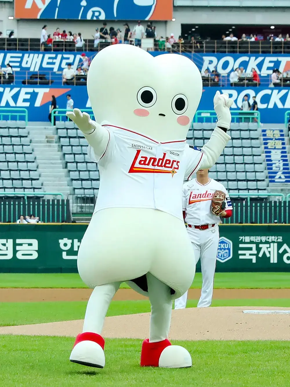astdabi5886877의 김건우