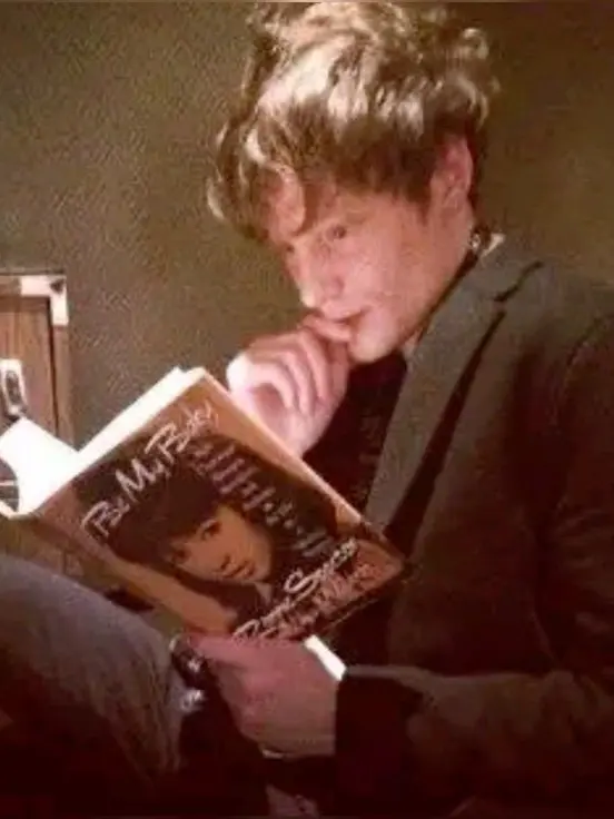 RoughXeme2772의 Remus Lupin