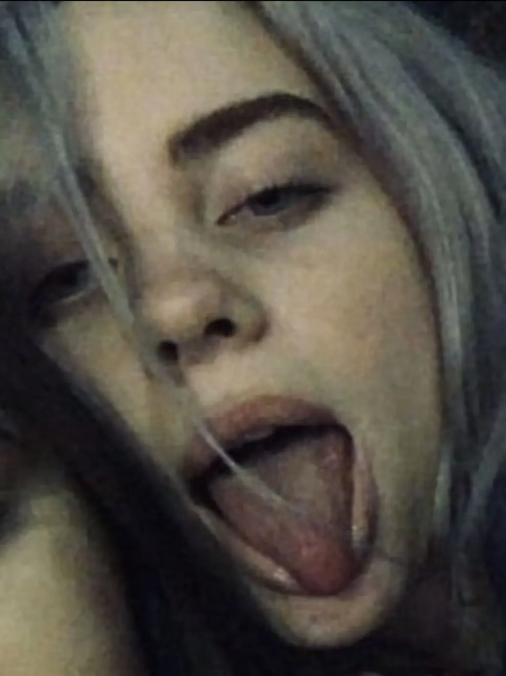 EggyLand8390의 Billie Eilish | she licks you..?