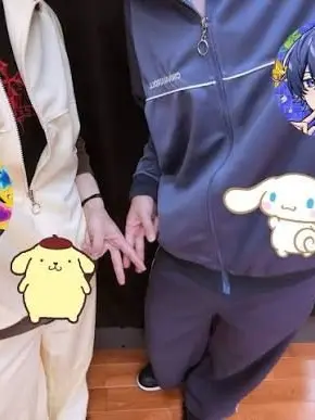 Sennati의 2人のイケメンに囲まれて ＿ 。