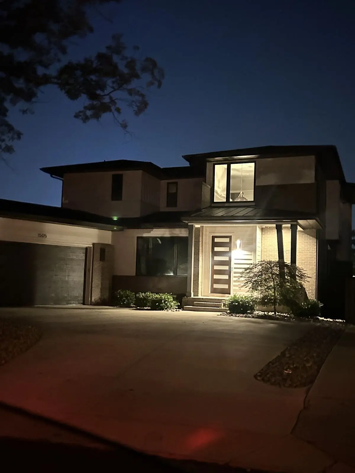 lylathegoat의 Stud House!
