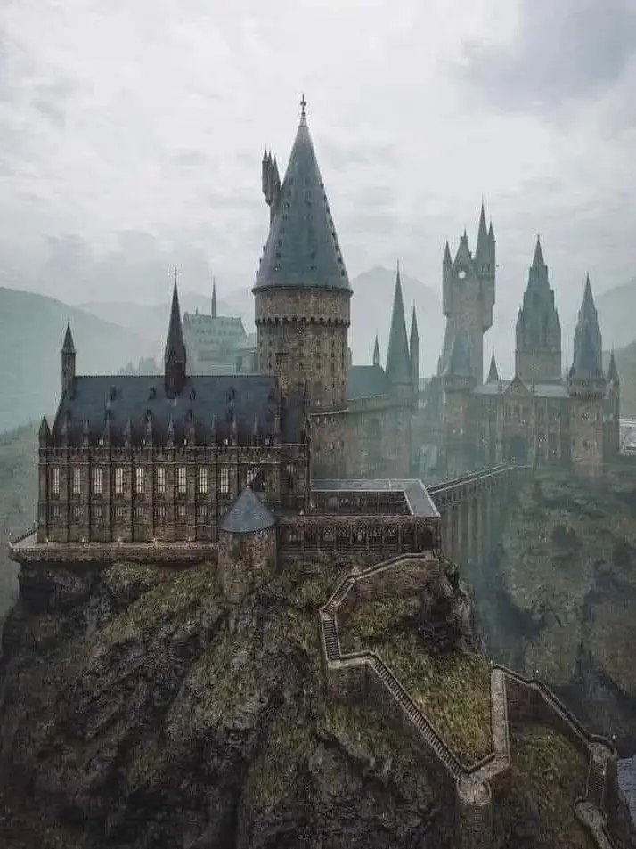 Motleycrueluver의 Hogwarts (Harry’s twin sister)