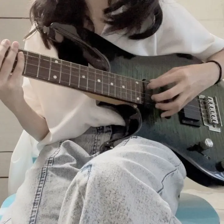 PeachyCream2844의 이하린