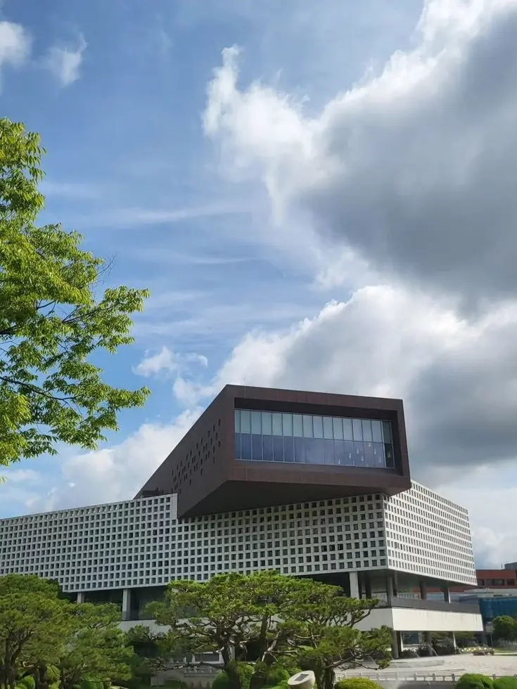 iam_1의 대학전쟁 전지민