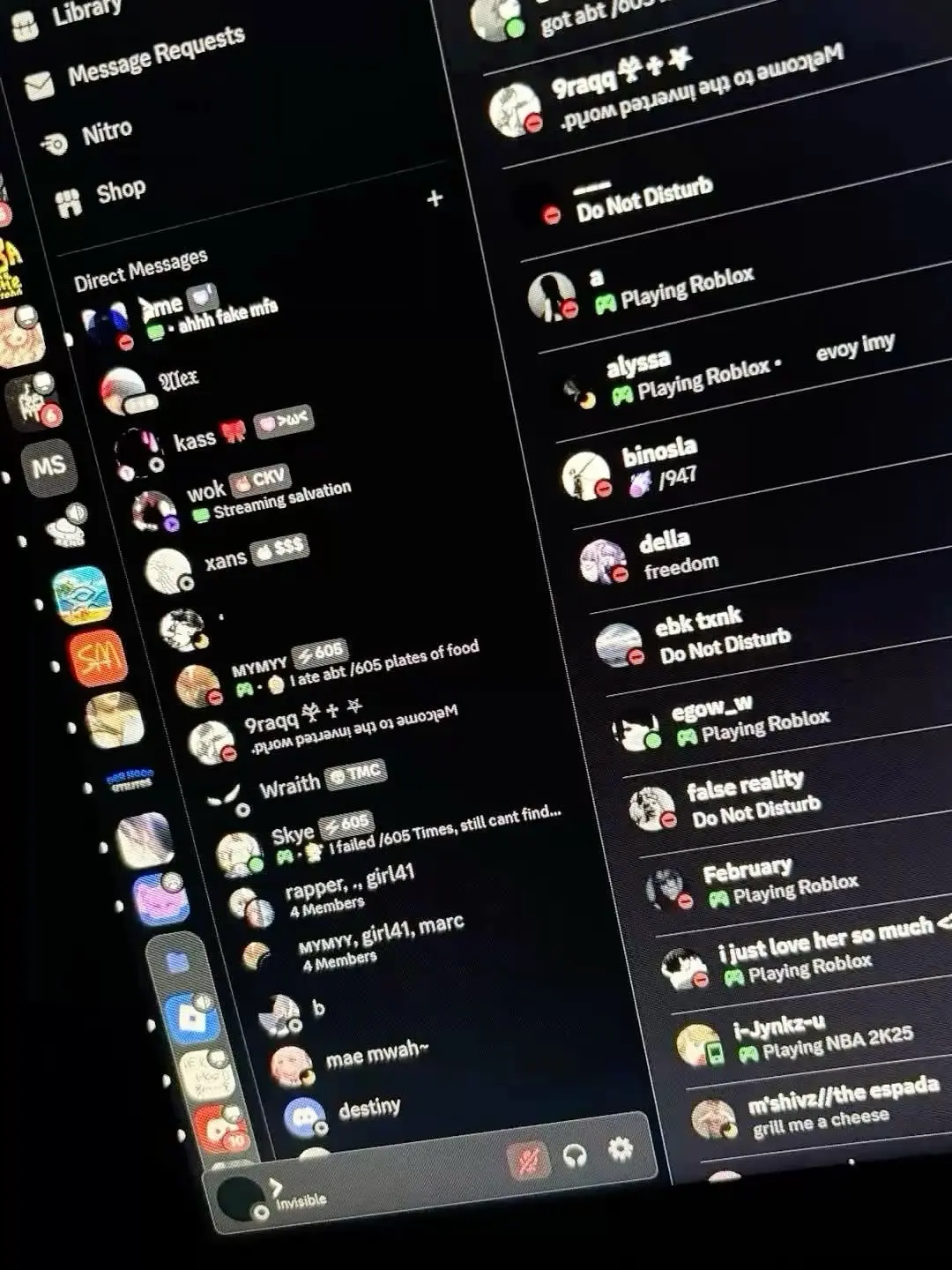 ilovecatboys의 Roblox Groupchat