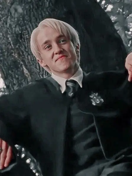 Sophina의 Draco’s cousin