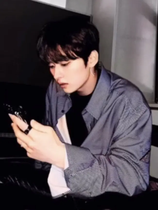 I_lovestraykids의 lee know