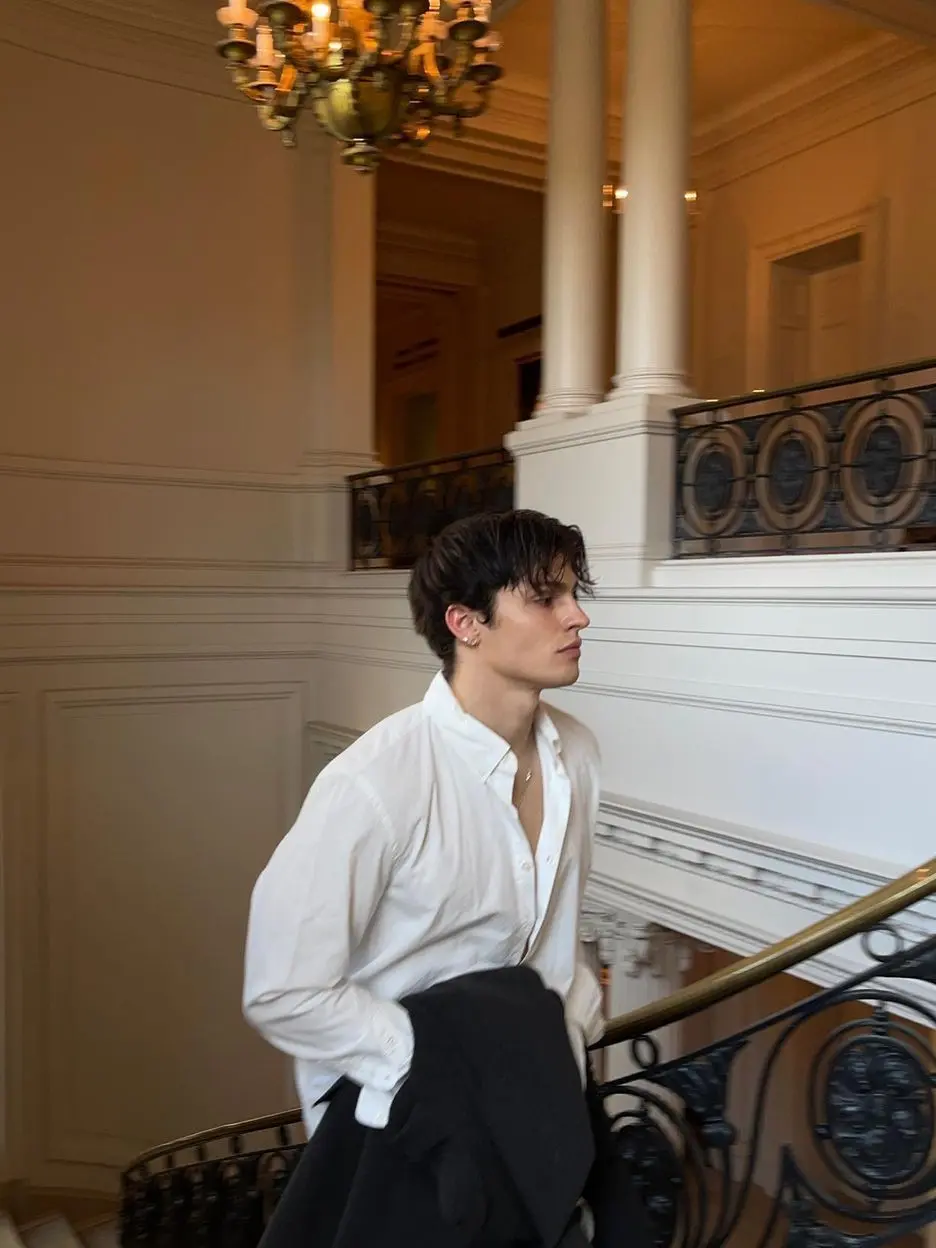 mayyy의 Damon Torrance