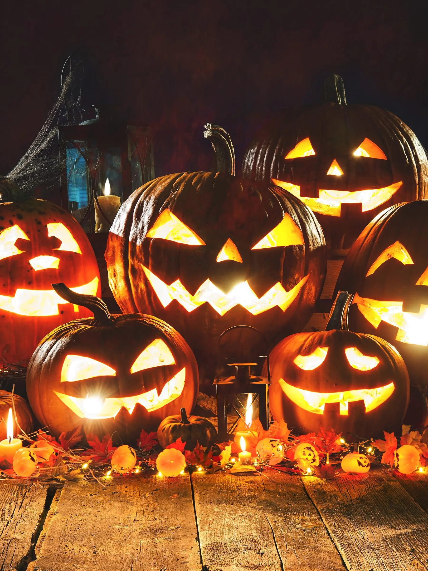SmugSigh의 Halloween Girls