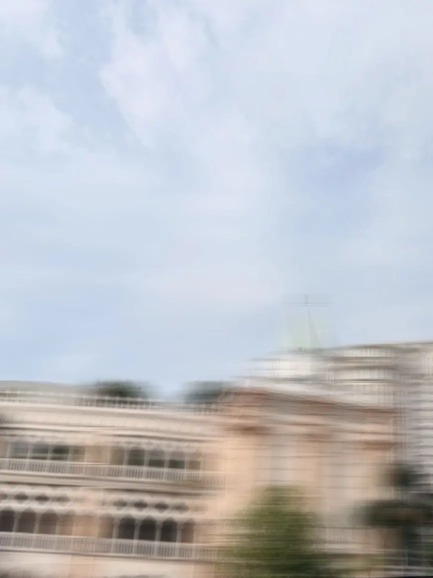 aaaaa_st의 学園で有名な先生。