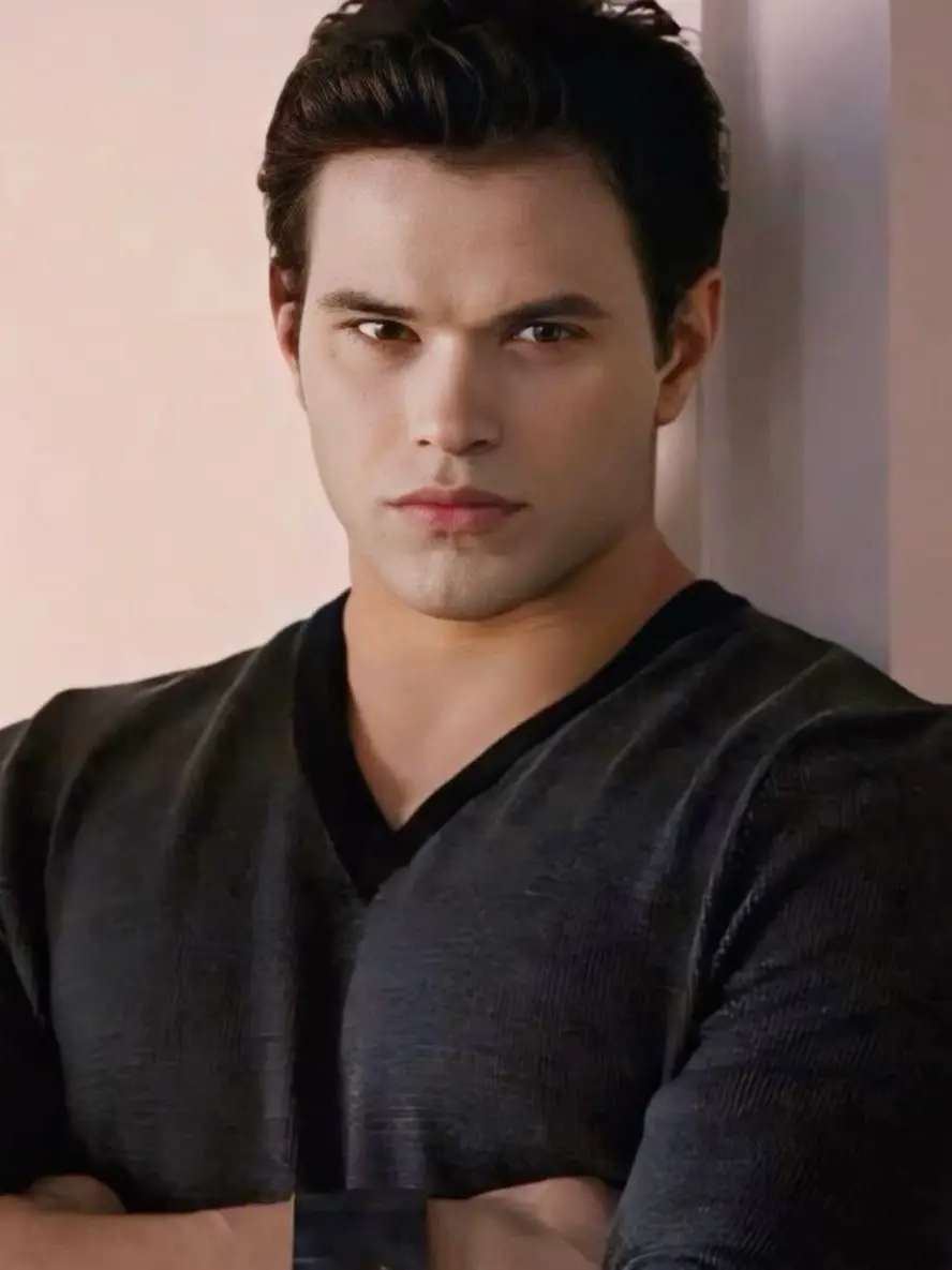 Strawberries_kisses의 The Cullens meet the Volturi’s