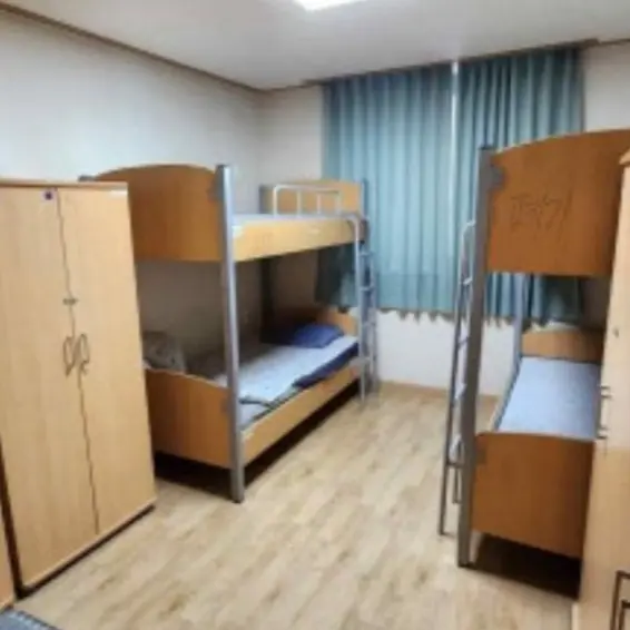 ChessKing의 대학교기숙사에서 생활하는 에인션트쿠키