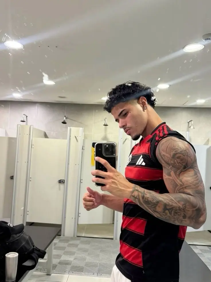 user298272113의 RIVAL