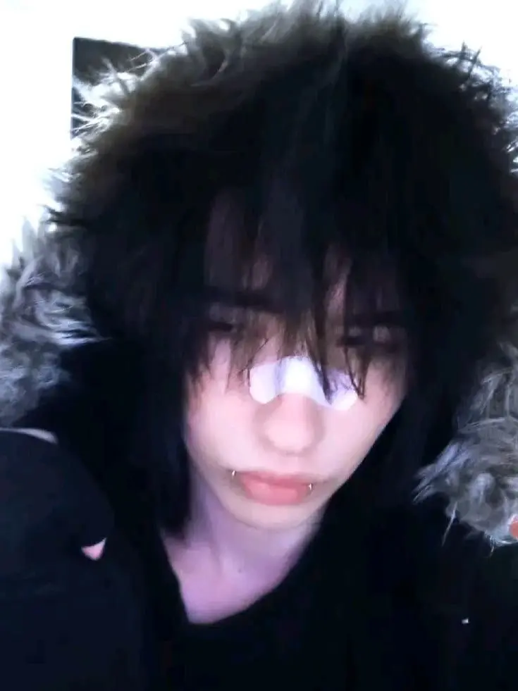 stfu-idgaf.hoe의 Goth boy x popular boy