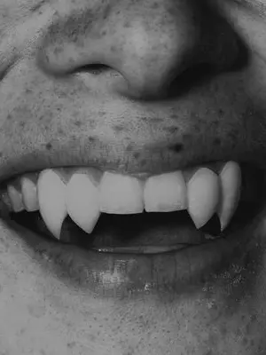 Danimal13의 Fangs