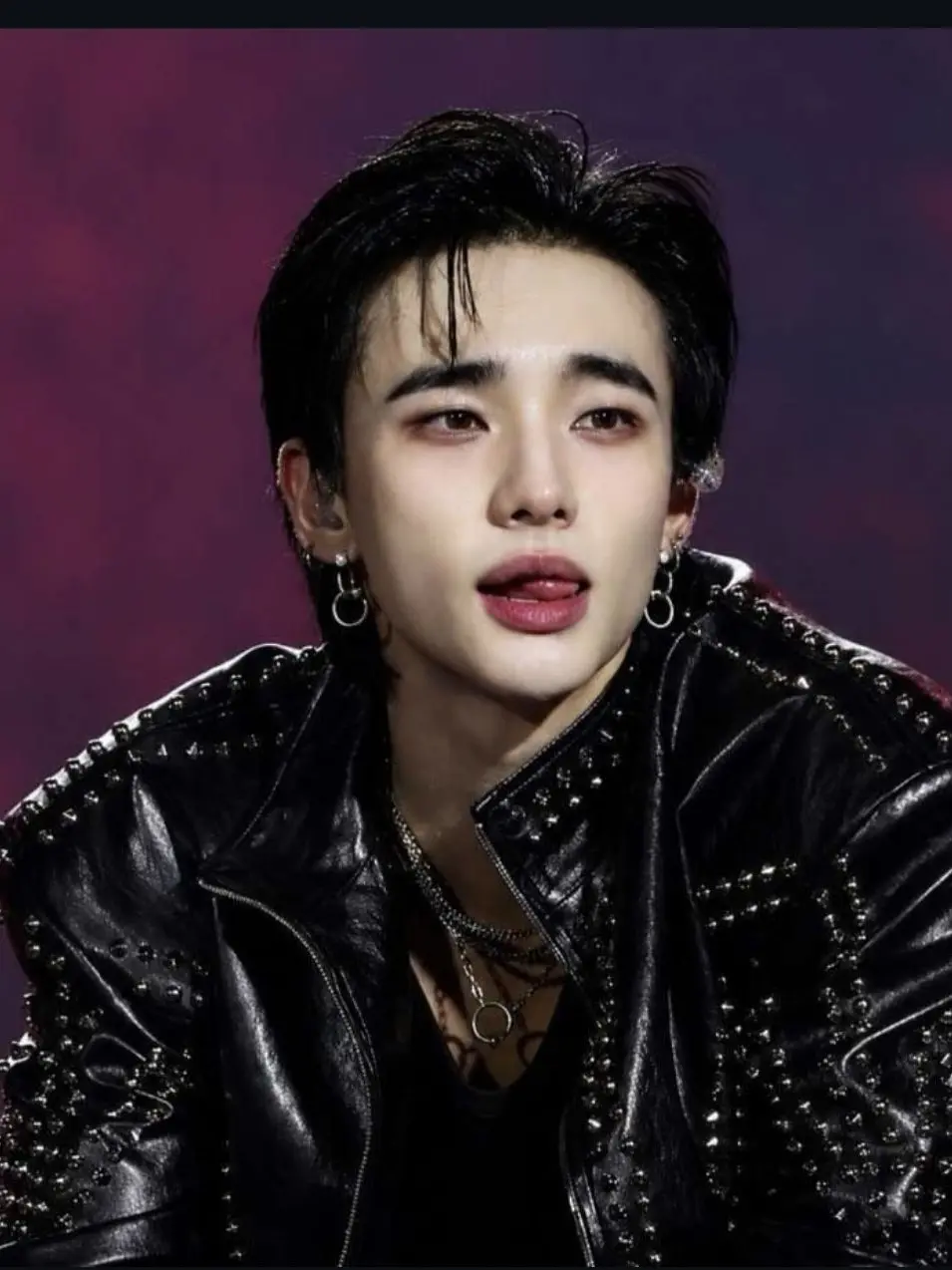 FastCloth0646의 Hwang Hyunjin