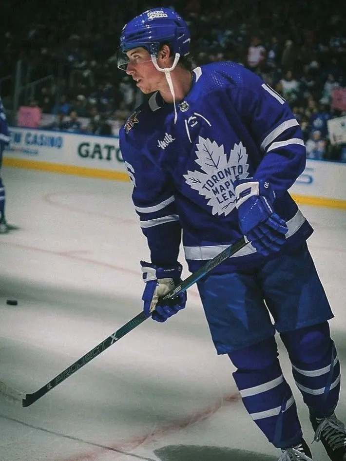 FitIbex9658의 Mitch Marner // teammates