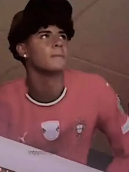 Blinkette777의 Cris jr is your brother