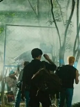 C4R4M3L0의 Stray Kids- School Apocalypse