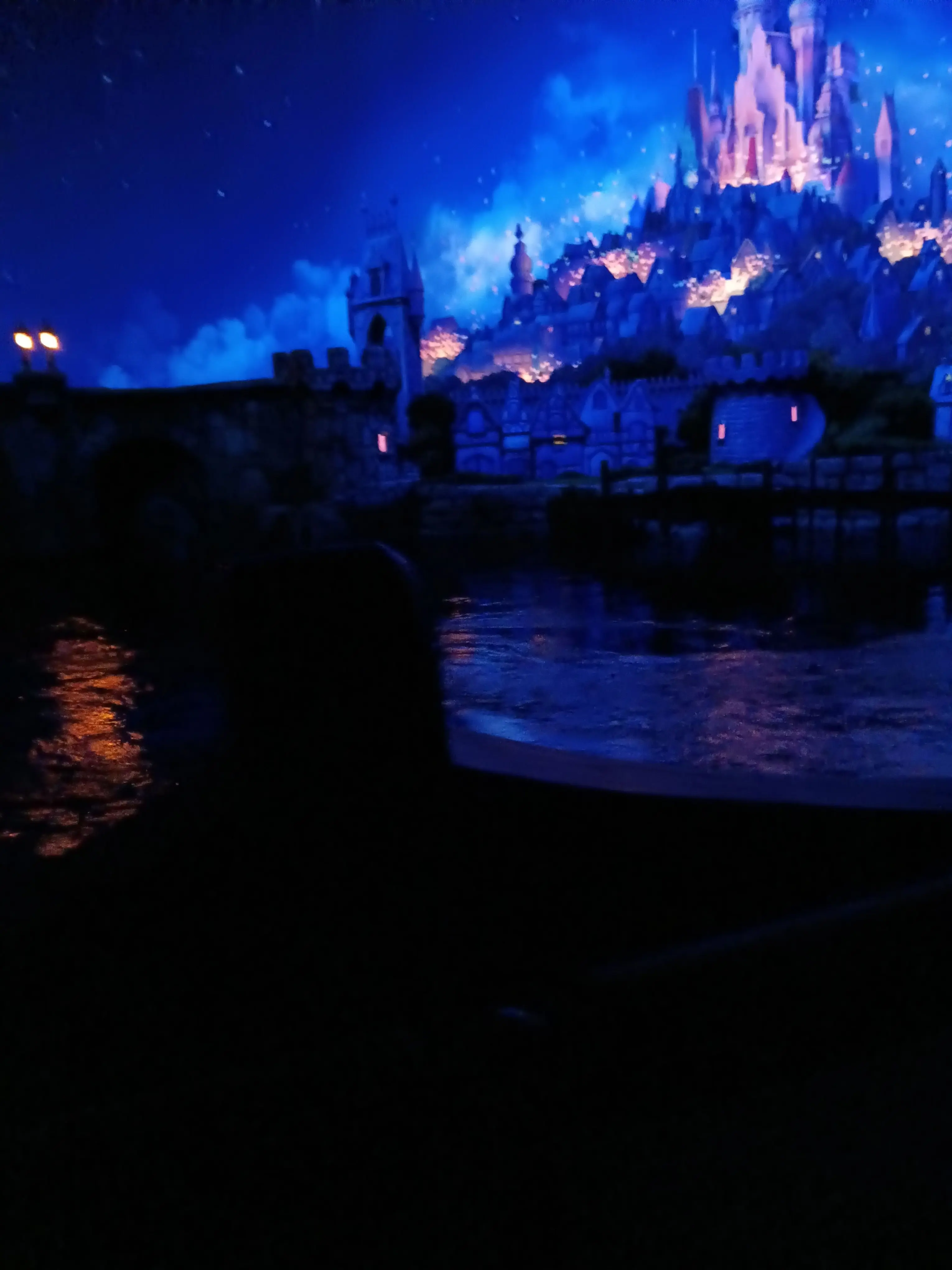 ProudFife7683의 EGOISTとと獣人の世界で生きて行く