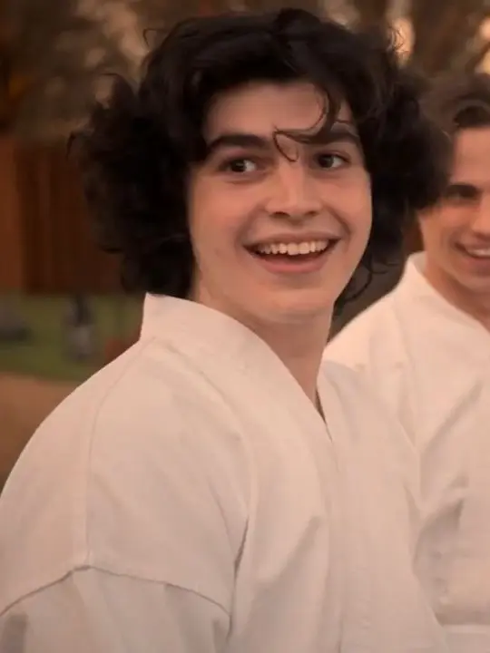 nobodyinparticular의 ANTHONY LARUSSO