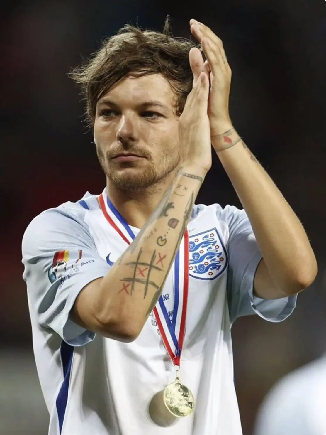 Tpwk의 Louis Tomlinson - AU