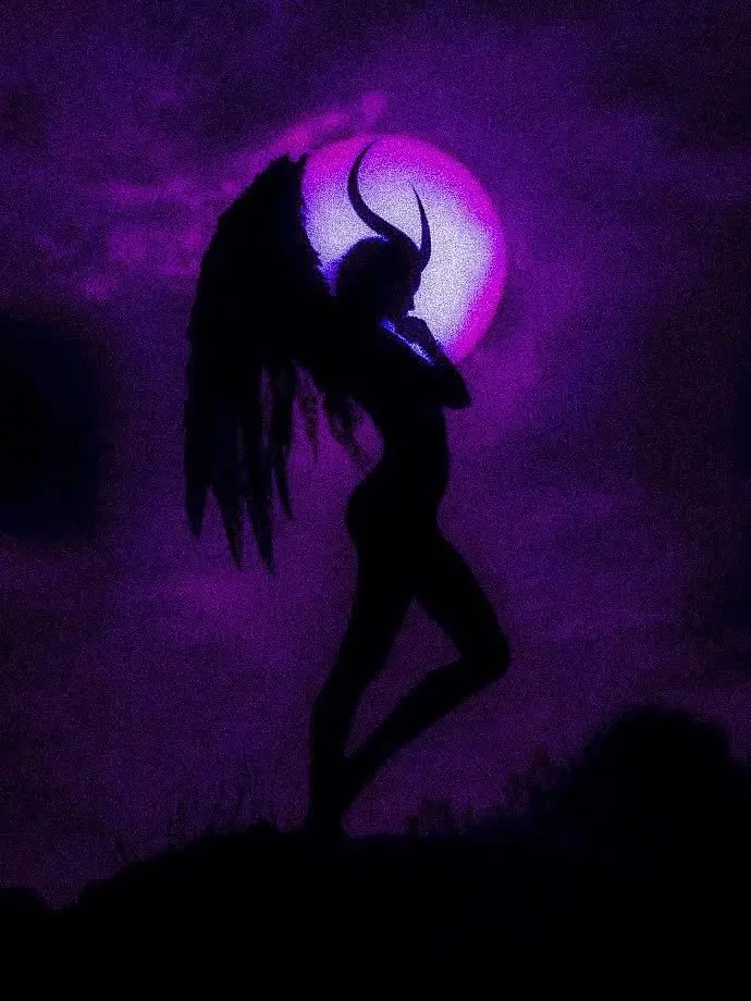 SaltyBell0524의 Queen Violet