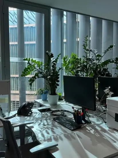 WindySalty4439의 会社のチャライケメン達と