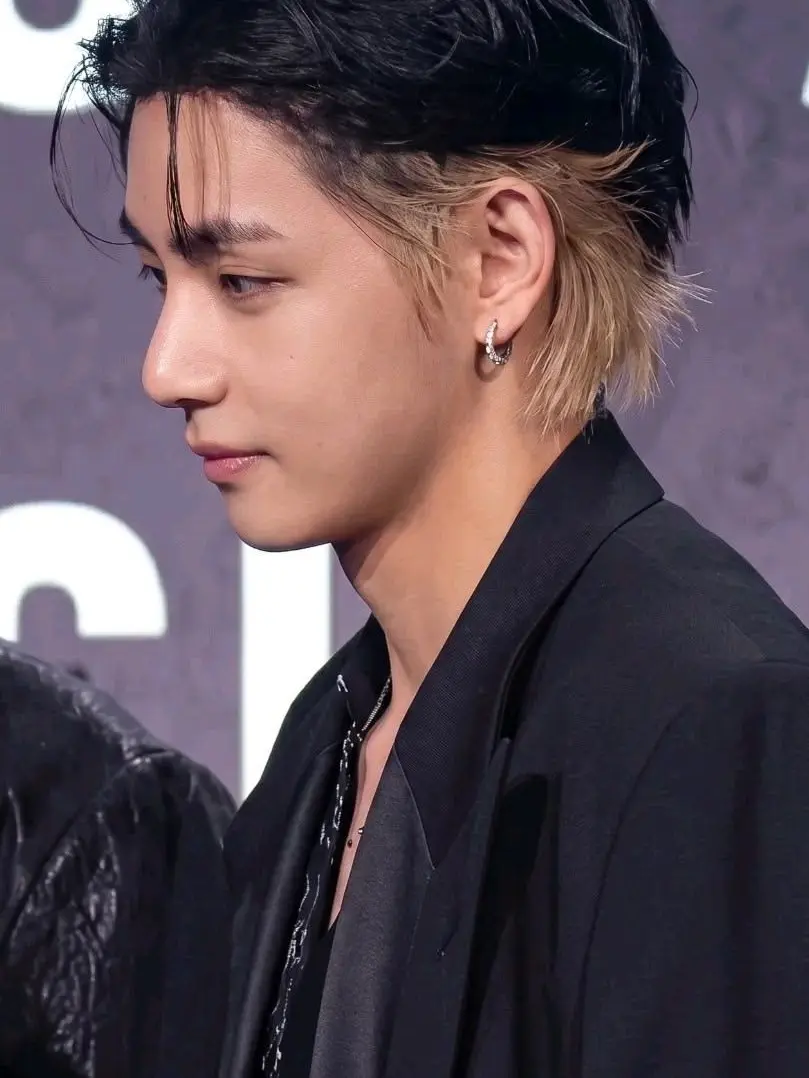 LankyTart9268의 Your Neighbor | KTH