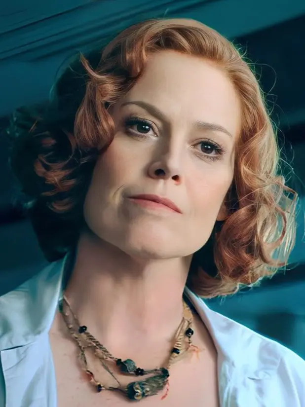 CosmicPearl6404의 Dr. Grace Augustine