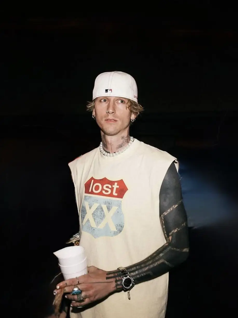 evedaws의 mgk (Colson Baker)