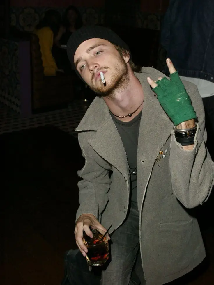 StuffySpit3621의 𝘑𝘦𝘴𝘴𝘦 𝘗𝘪𝘯𝘬𝘮𝘢𝘯 - ʜɪꜱ ʙᴇꜱᴛ ꜰʀɪᴇɴᴅ ⋆