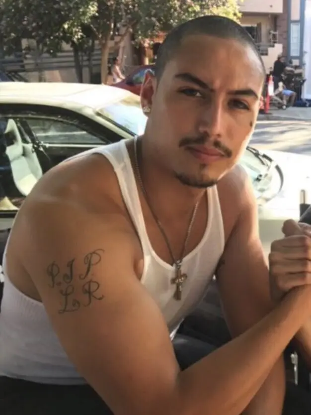 FarLlama8476의 On my block