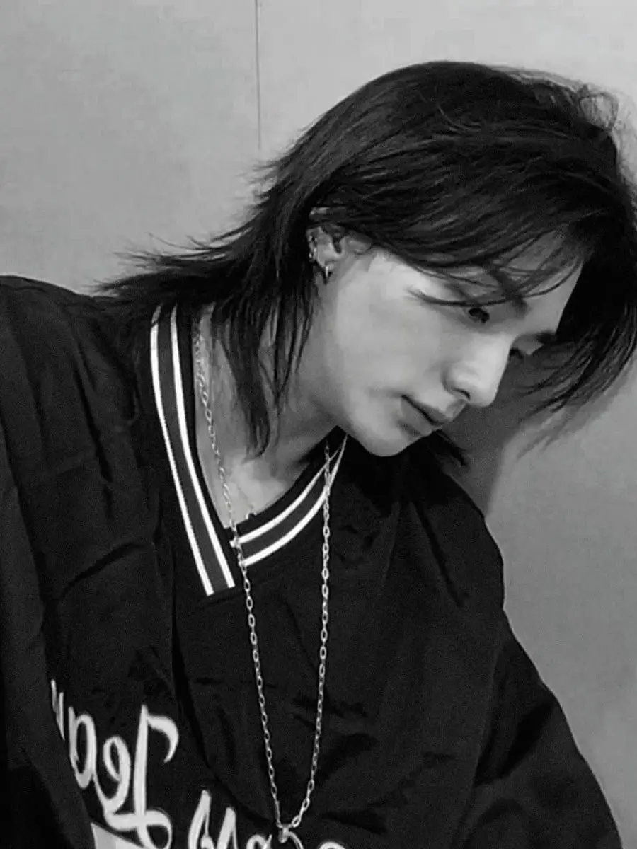 TartCost4956의 Hwang hyunjin