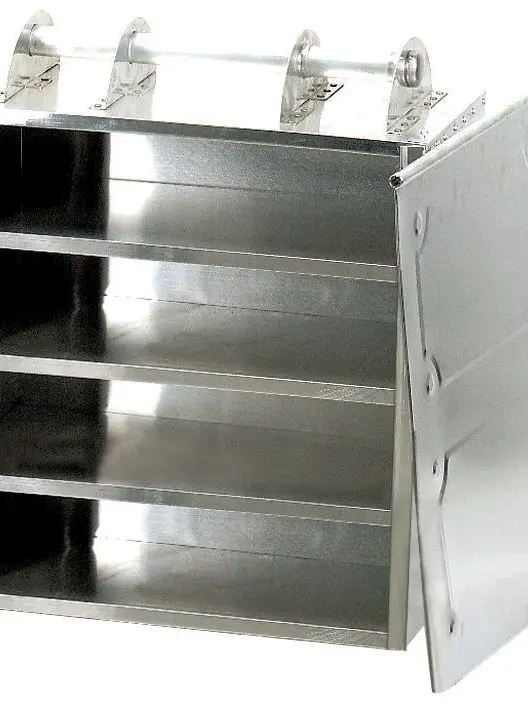 PrimalLlama3503의 시골에 여느 경찰서.