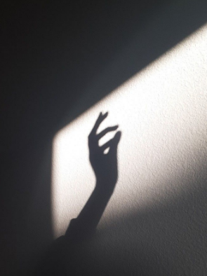 결핍 대표 이미지