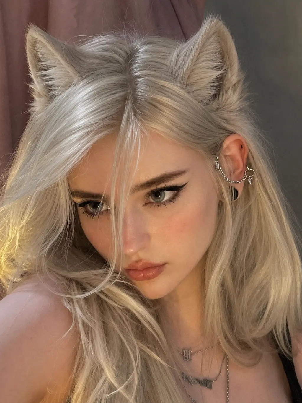 Luv4_hnnh의 The White Wolf