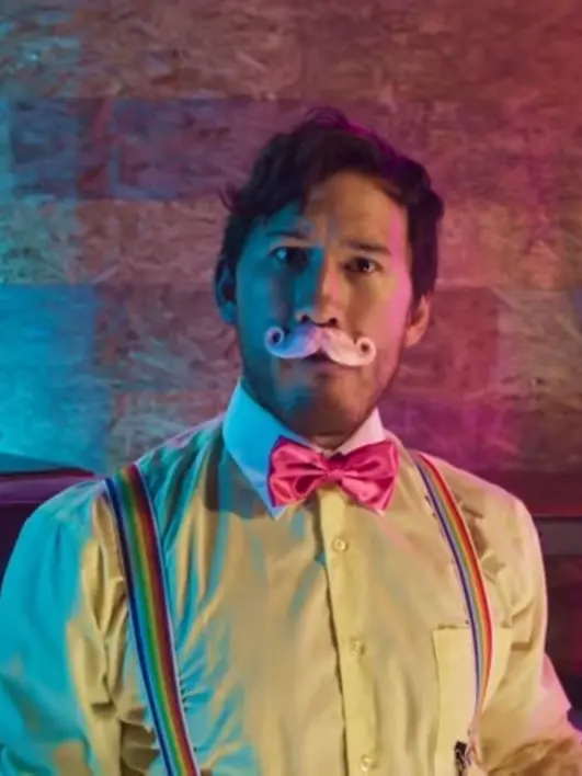 LillyCarter2000의 Warfstache Tonight