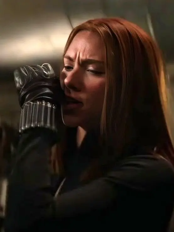 qiqiishere의 Natasha Romanoff