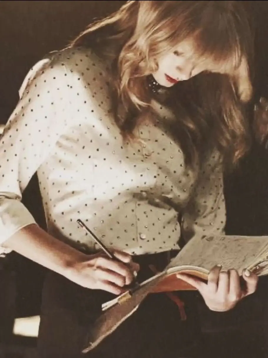 AvgustglOw의 Taylor Swift.