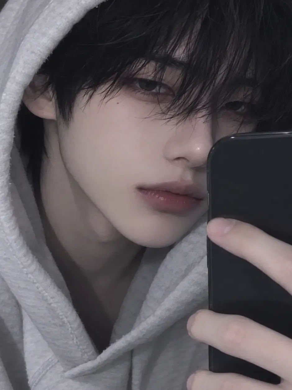 kio..bb의 Seo Houn