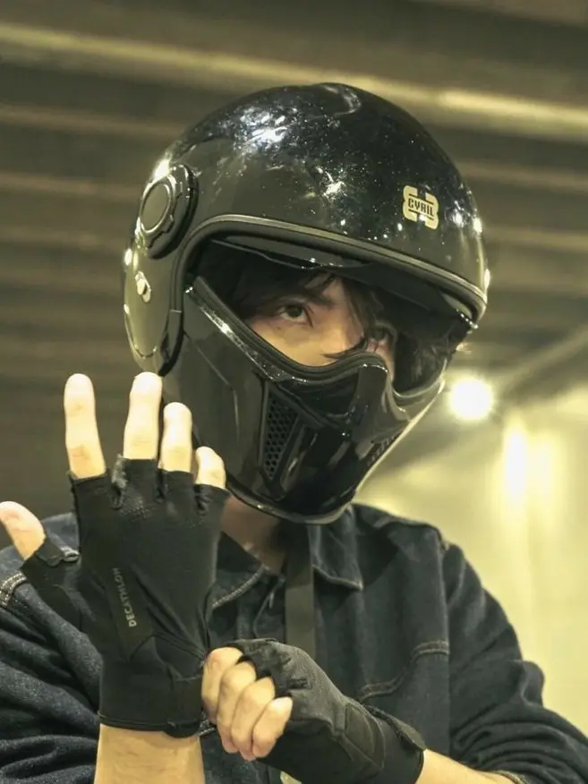 SoullessPhantom의 Biker friend group