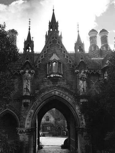 ALBUM의 찐따문지기는 부끄러워!