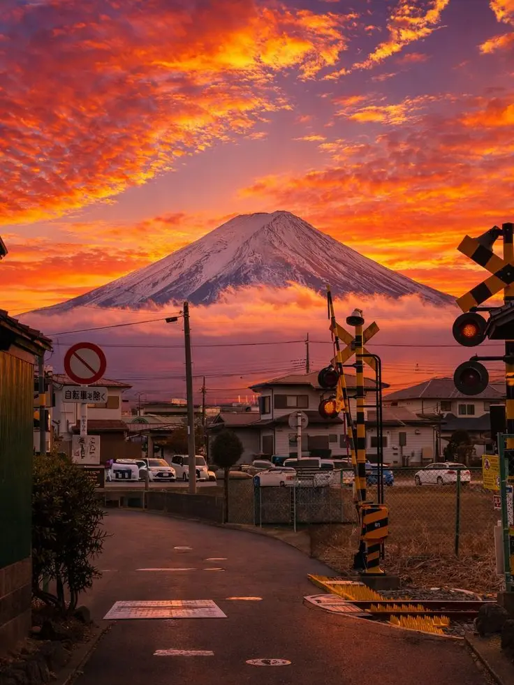 CrispyBlow7453의 友達との日本旅行中に出会った男。