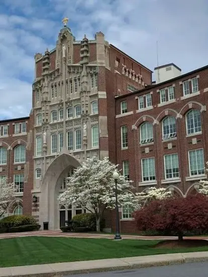 Sapphireeexe의 Evercrest Raven Academy(INSPIRED by HSM)