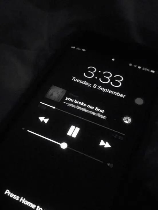 G_u.w1의 뱀파이어도 사랑에 빠질 수 있구나.