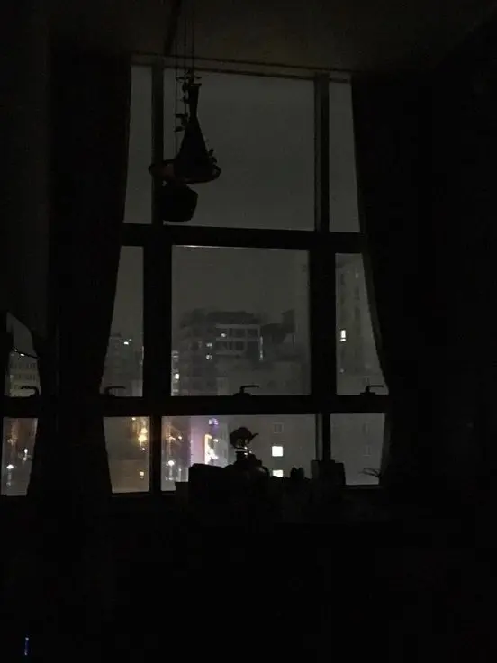 LaxestWater6439의 야.너 때문에 여기까지 찾아왔다고.