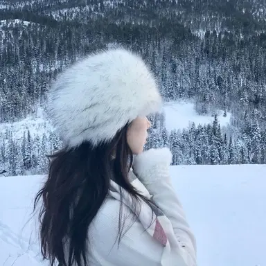 Profile image of Victoria
