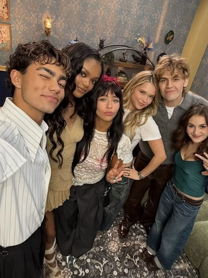 Macaroni_feind_1001의 Jake   ~ Coven Academy ~